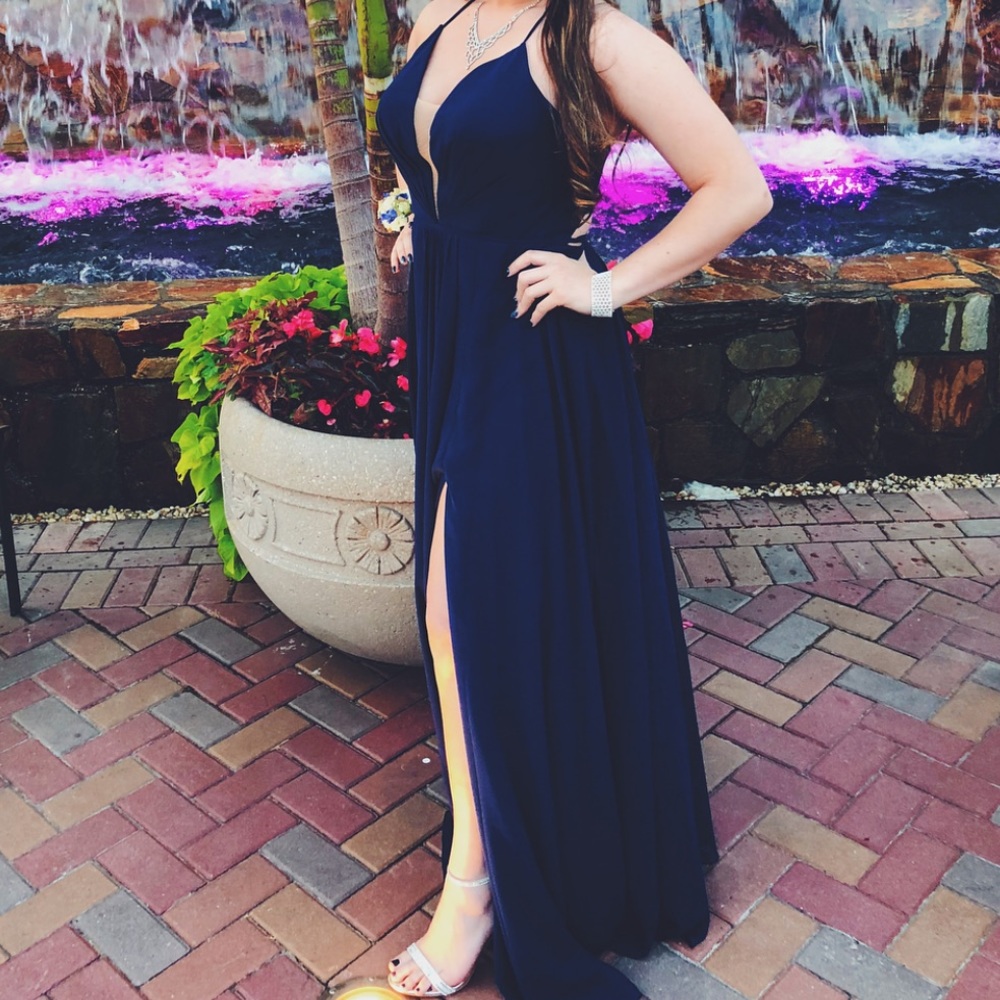 Faviana Prom Dress *PRICE NEGOTIABLE!*